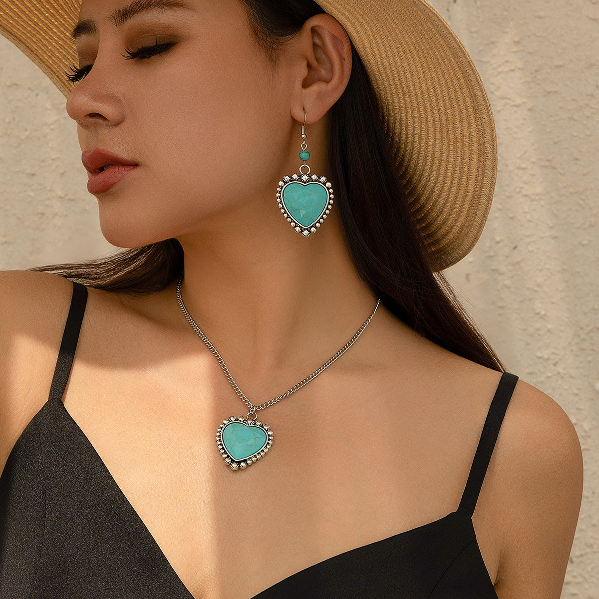 Holiday Ethnic Style Pine Stone Coconut Tree Necklace Simple Thread Love Neck Jewelry Set
